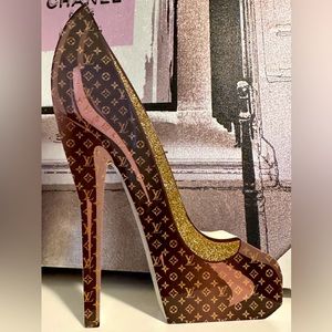 DESIGNER 💕STILETTO WOOD HOME DECOR VL HEEL👠